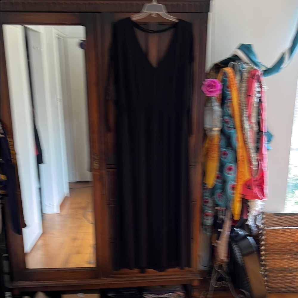 Elegant Black V-Neck Dress